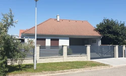 Oplocení a zpevněné plochy RD Valtice