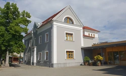 Stavebn&iacute; &uacute;pravy objektu z&aacute;kladn&iacute; &scaron;koly Ladn&aacute;