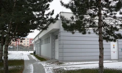 Budova &scaron;aten, hři&scaron;tě Z&Scaron; Slov&aacute;ck&aacute;, Břeclav